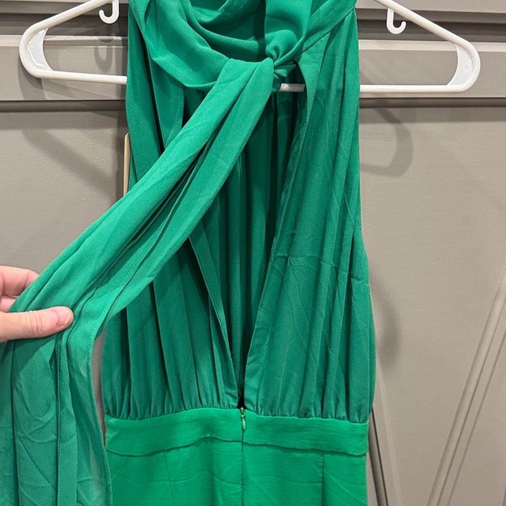 Entro Green Sleeveless Jumpsuit - Picture 3 of 6